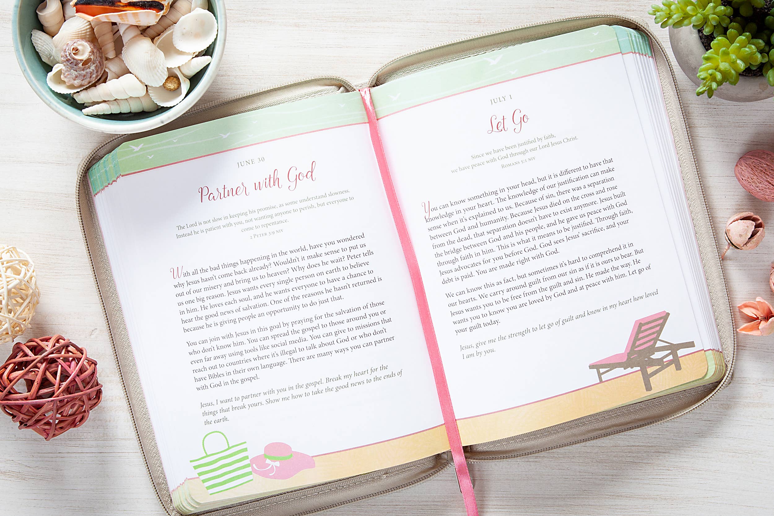 Strength for Today for Teen Girls (Daily Devotional)