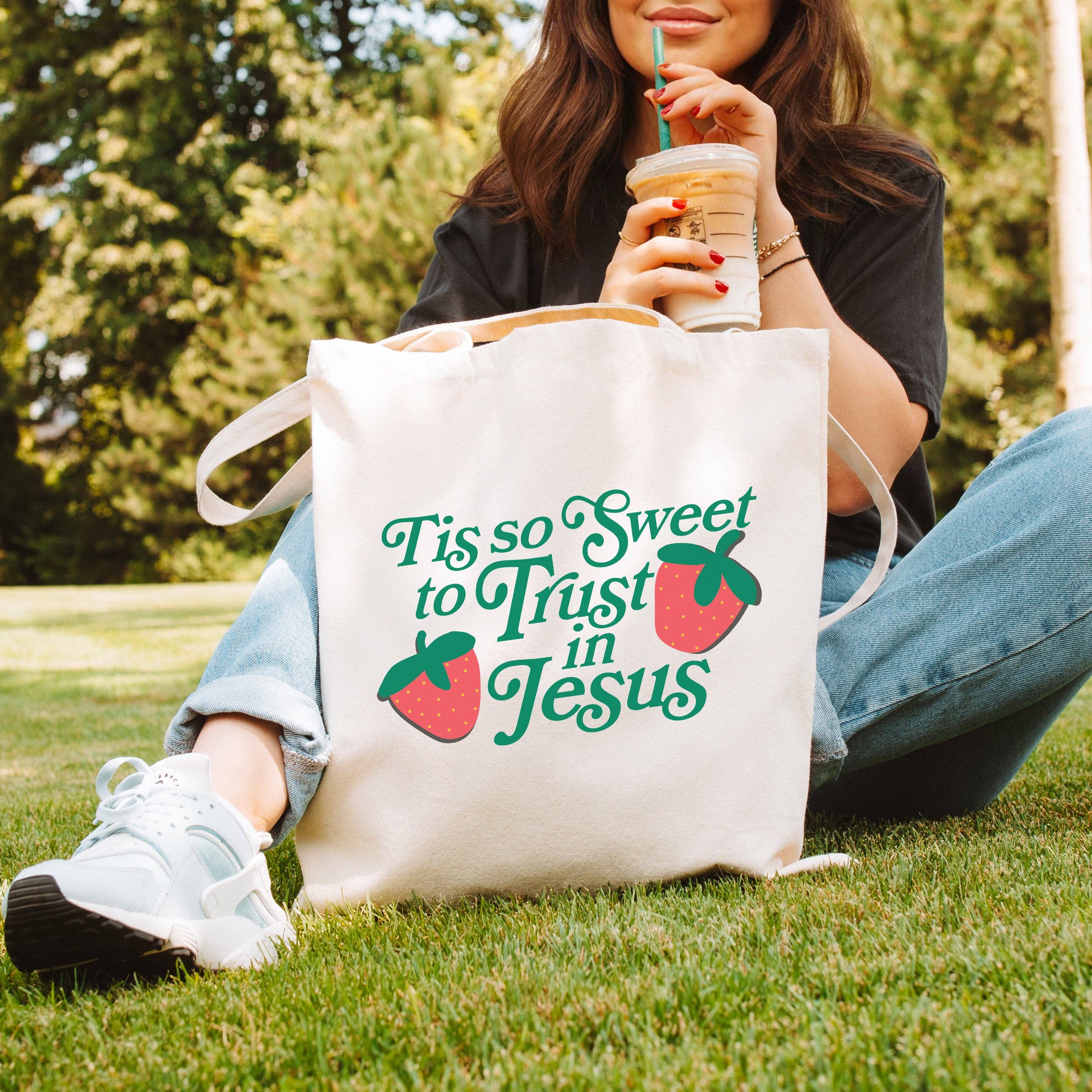 TIS SO SWEET TO TRUST IN JESUS TOTE BAG